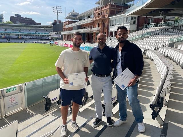 Picture of LMI coach Ash Taylor with course graduates Jack and Sajeewa
